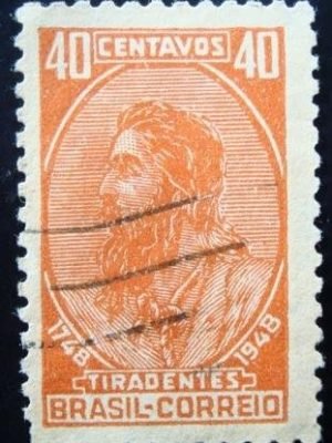 selo postal do Brasil de 1948 Tiradentes - C 240 U