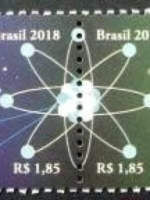 Se-tenant do Brasil de 2018 Cesar Lattes/Joanna Döbereiner