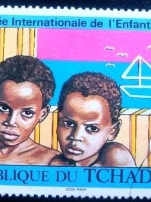 Selo postal da Rep do Tchade de 1979 Children