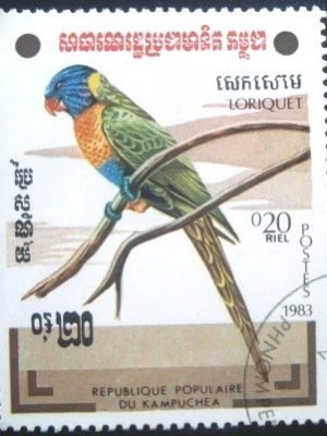 Selo postal do Cambodja de 1983 Ornate Lorikeet
