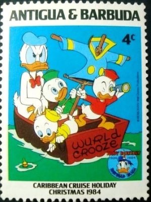 Selo postal de Antigua e Barbuda de 1984 50th Anniv. Donald Duck