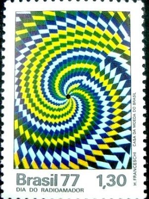 Selo postal do brasil de 1977 Radioamador