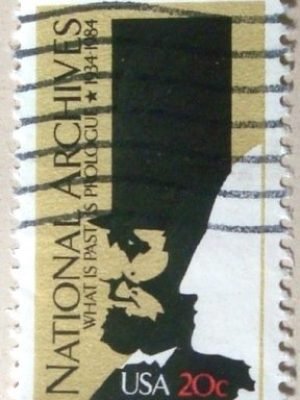 Selo postal dos Estados Unidos de 1984 Abraham Lincoln e George Washington