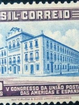 Selo postal Comemorativo emitido no Brasil em 1946 - C 221 M
