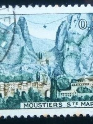 Selo postal da França 1965 Moustiers Ste. Marie