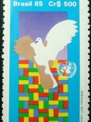Selo postal do Brasil de 1985 ONU N