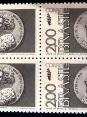 Selo postal do Brasil de 1972 Peça da Coroação