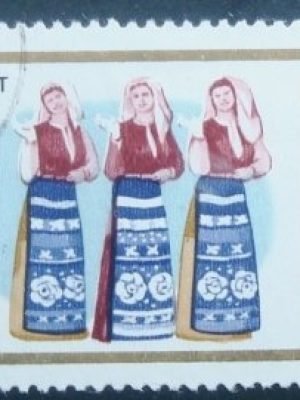 Selo postal da Bulgária de 1970 National Costumes