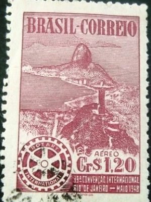 Selo postal AÉREO do Brasil de 1948 - A 63 U
