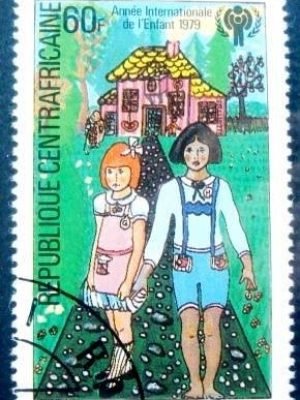 Selo postal da Rep. Centro Africana de 1979 Hansel and Gretel MCC