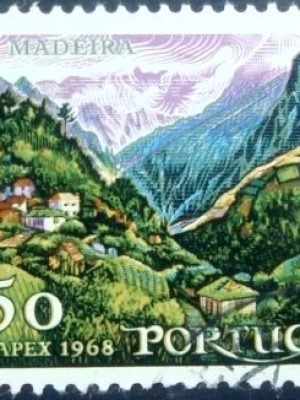 Selo postal de Portugal de 1968 Mountainous landscape on Madeira