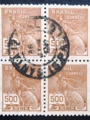 Quadra de selos postais do Brasil 1937 Globo 500