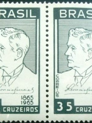 Par de selos do Brasil de 1965 Lêoncio Correia