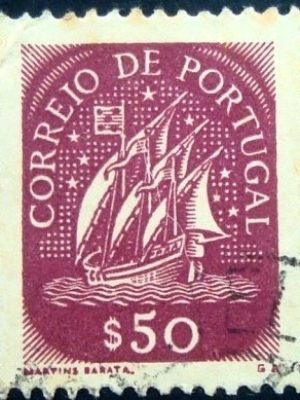 Selo postal de Portugal de 1943 Caravel $50