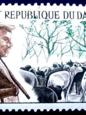 Selo postal de Dahomey de 1963 Peuhl herd boy