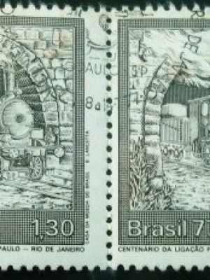 Par de selos postais do Brasil de 1977 Centenário da Ligação Ferroviária São Paulo-Rio de Janeiro