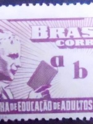 Selo postal comemorativo emitido no Brasil em 1949 - C 242 N