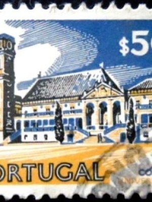 Selo postal de Portugal de 1974 Coimbra University