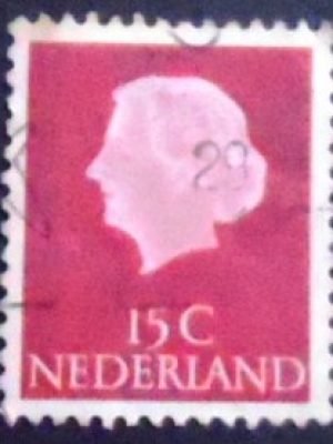 Selo postal da Holanda de 1953 Queen Juliana 15
