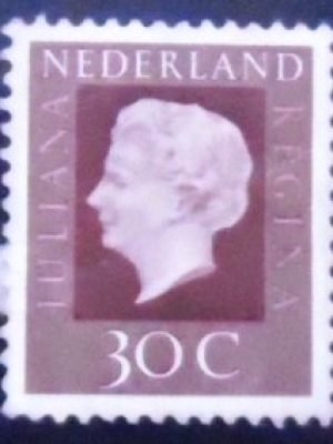 Selo postal da Holanda de 1972 Queen Juliana 30