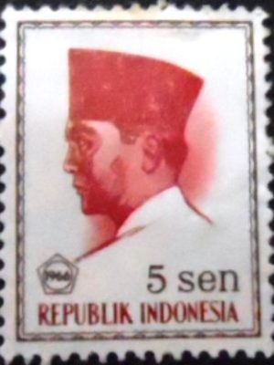 Selo postal da Indonésia de 1966 President Sukarno