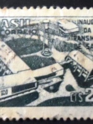 Selo postal do Brasil de 1957 Estação de Sarapuí U