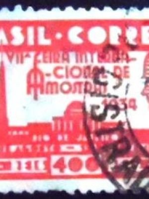 Selo postal comemorativo do Brasil de 1934 C 67 U
