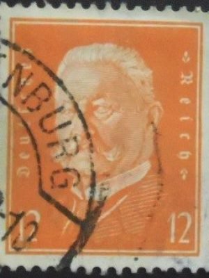 Selo postal da Alemanha Reich de 1932 Paul von Hindenburg