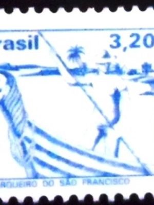 Selo postal do Brasil de 1979 Barqueiro