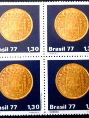 Quadra de selos postais do Brasil de 1977 Dobrão