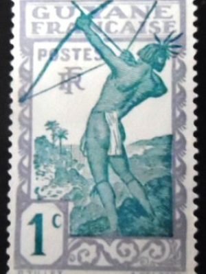 Selo postal da Guiana Francesa de 1929 Native firing arc