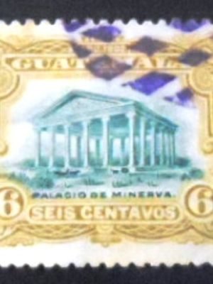 Selo postal da Guatemala de 1902 Temple of Minerva 6c