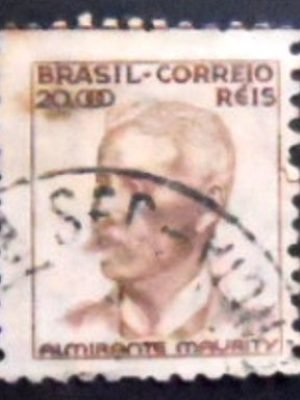 Selo postal do Brasil de 1946 Almirante Maurity