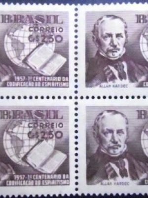 Quadra de selos postais de 1957 Allan Kardec M