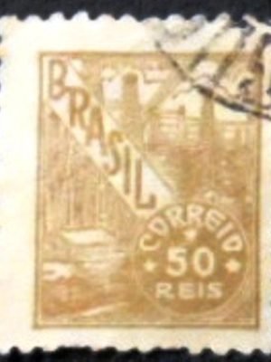 Selo postal do Brasil de 1941 Petróleo 50