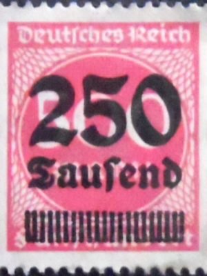 Selo postal da Alemanha Reich de 1923 Surcharge 250T on 500m